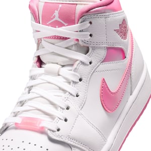 WMNS Air Jordan 1 Mid SE "Desert Berry"