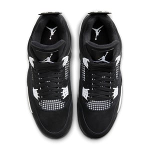 Air Jordan 4 "White Thunder"
