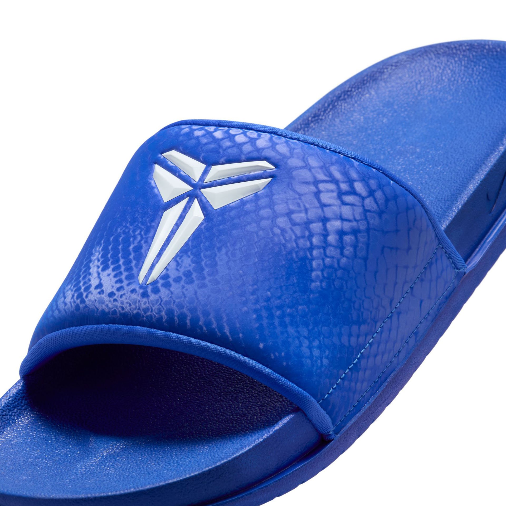 Kobe Offcourt Slide "Hyper Royal"