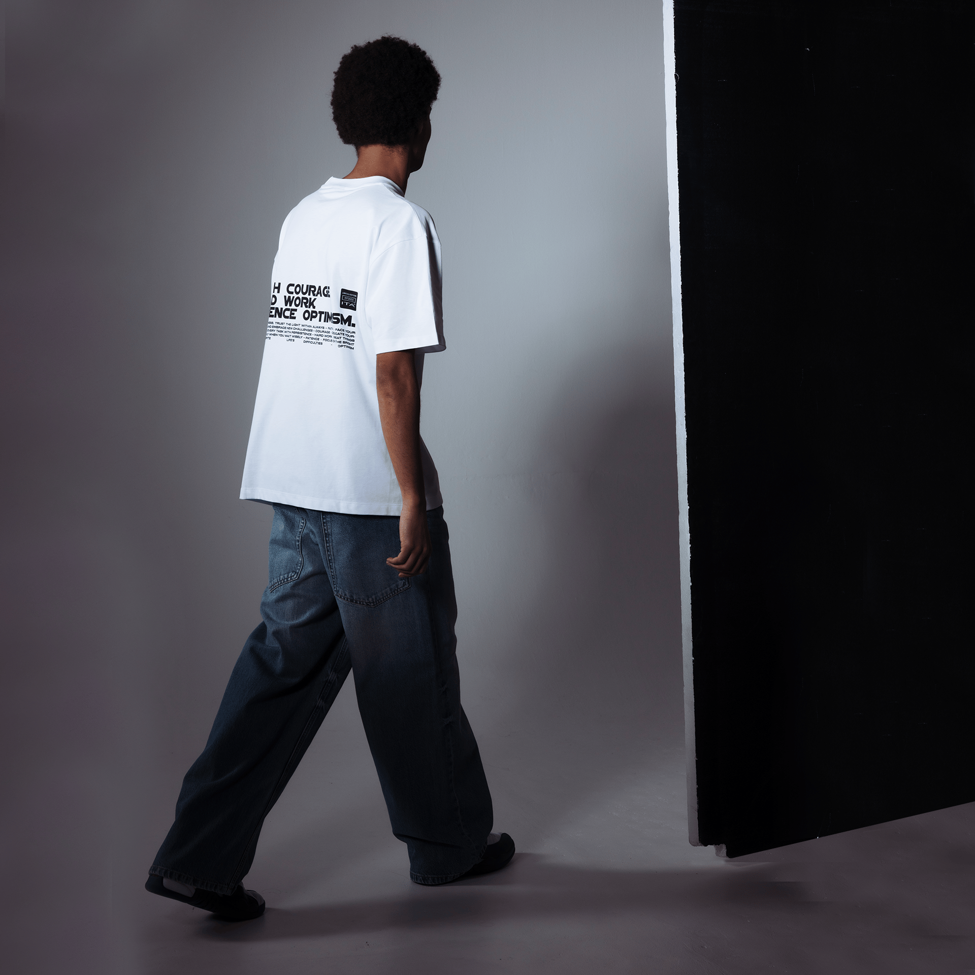 Airdom Mantra Tee "White"