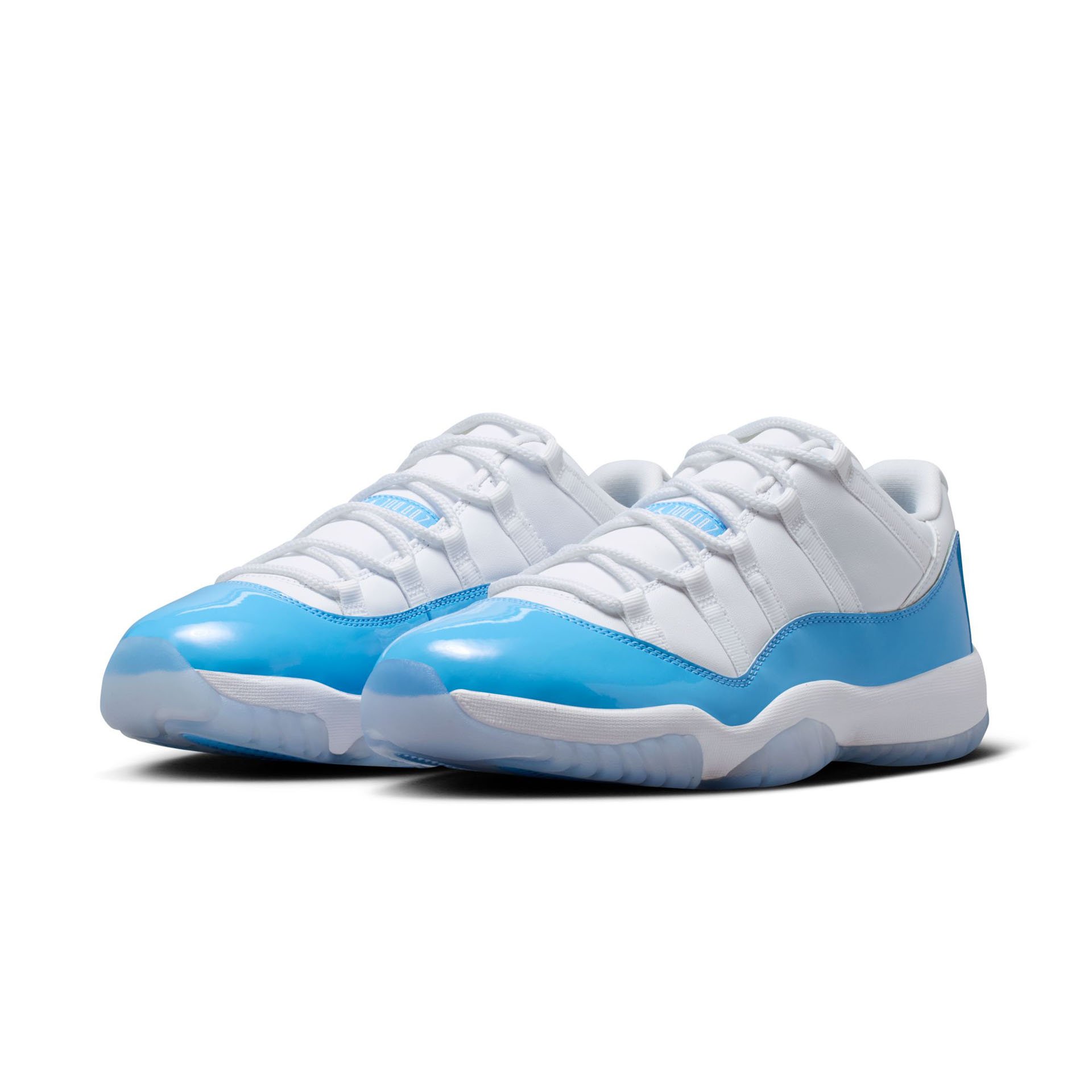 Air Jordan 11 Low "University Blue"