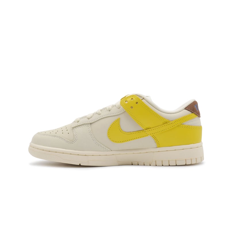 WMNS Dunk Low LX "Banana" 2
