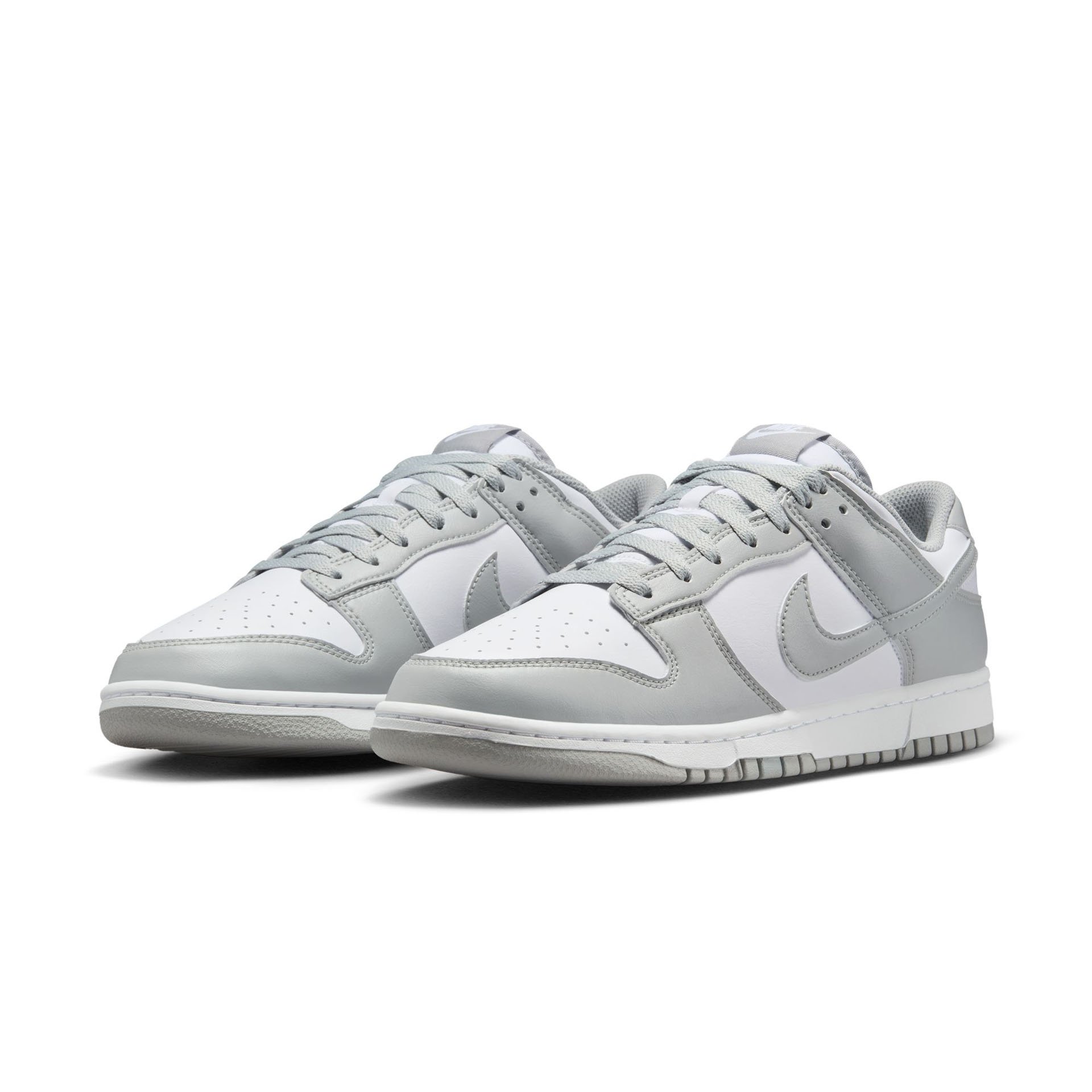 Dunk Low "Light Smoke Grey"