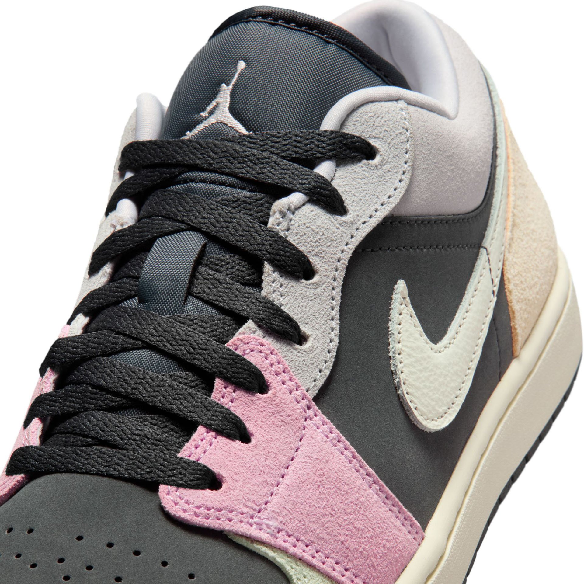Air Jordan 1 Low SE "Black Pastel"