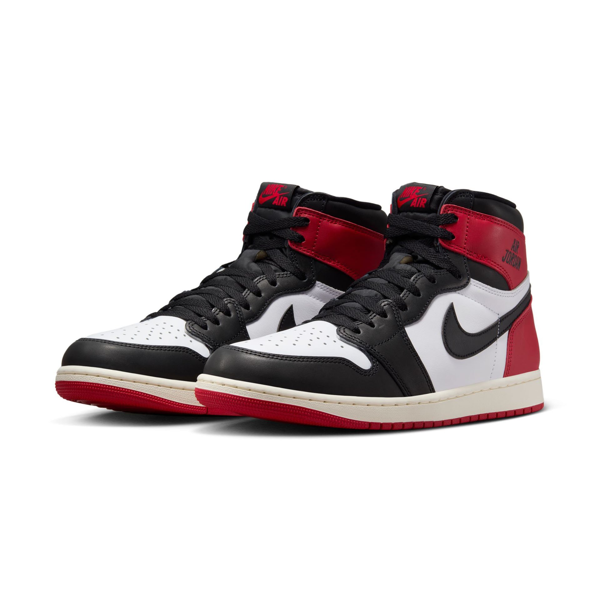 Air Jordan 1 Hi OG "Black Toe"