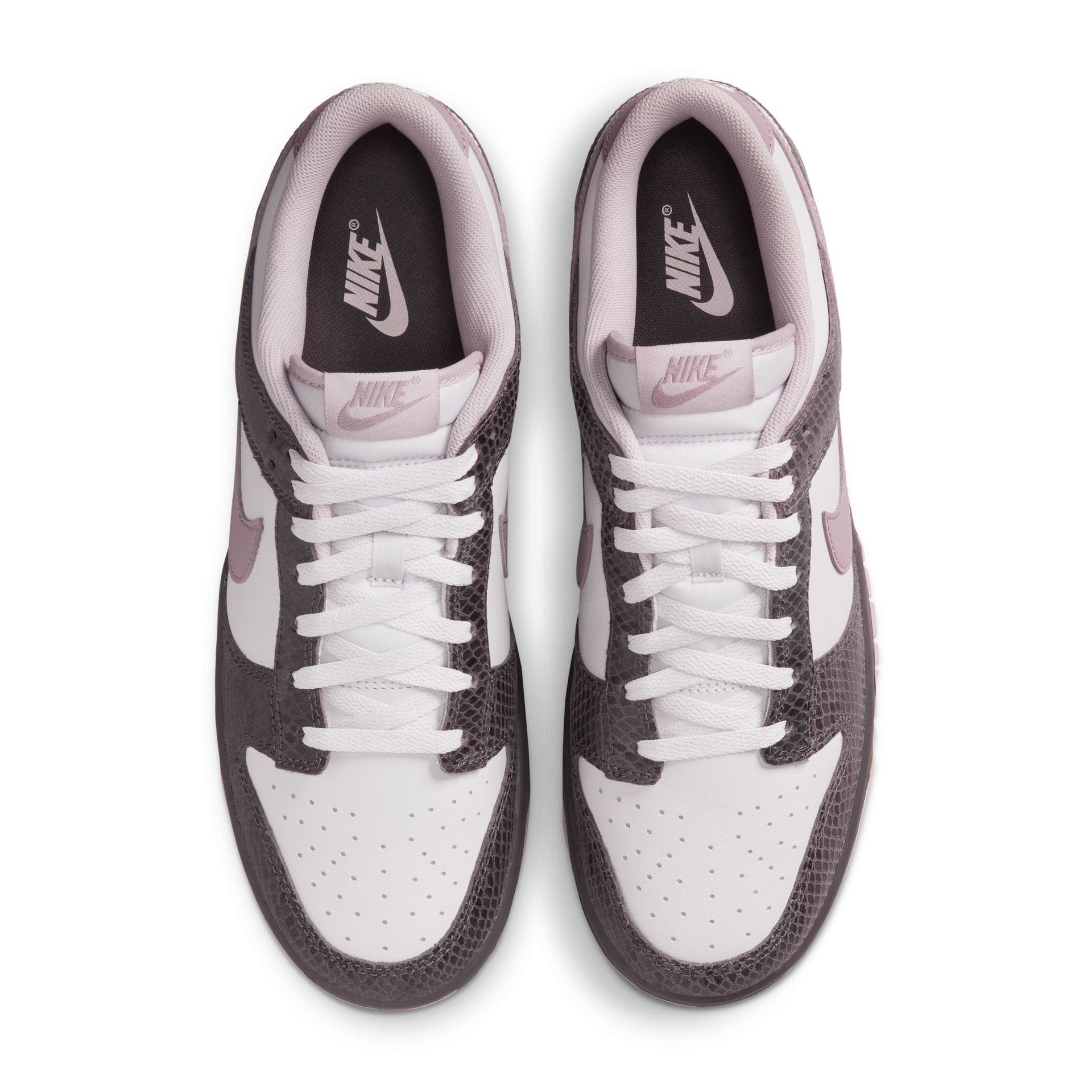 Dunk Low SE "Snakeskin Medium Ash"