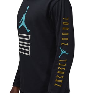 AJ11 GFX LS Tee