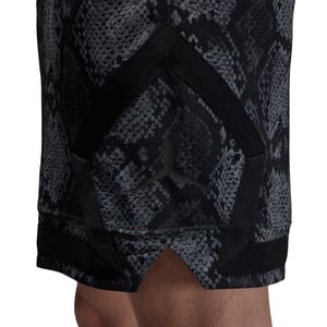 Sport Diamond AOP Short "Black"