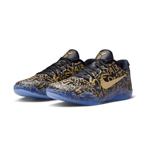 Kobe 11 EM Protro "Mamba Day"