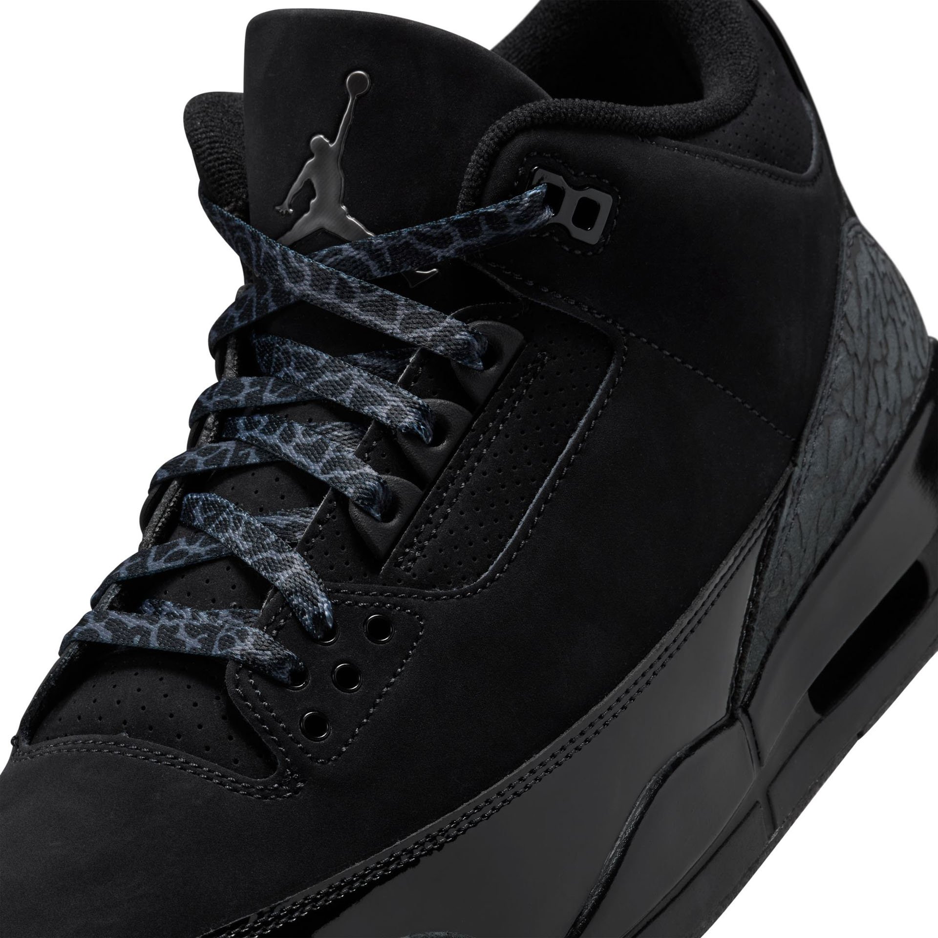 Air Jordan 3 "Black Cat"