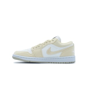 WMNS Air Jordan 1 Low SE "Team Gold"