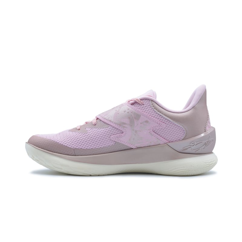 Curry Fox 1 "Reign Rose" 2