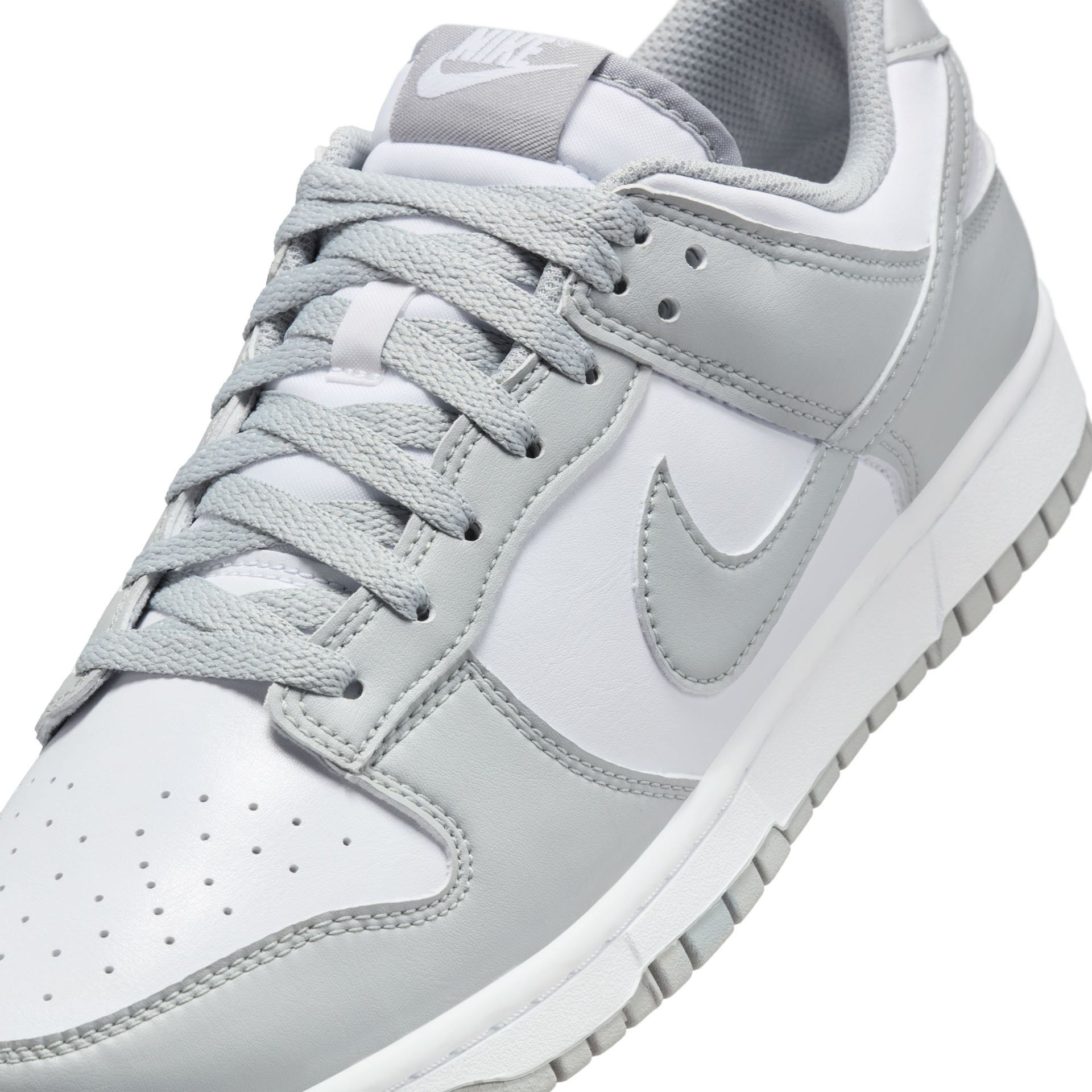 Dunk Low "Light Smoke Grey"