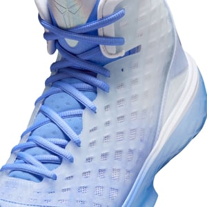 Kobe 3 Protro "Christmas"